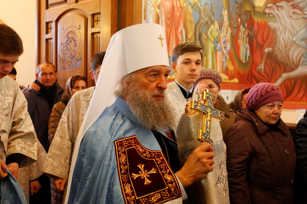 Литургия в храме Казанской иконы Божией Матери