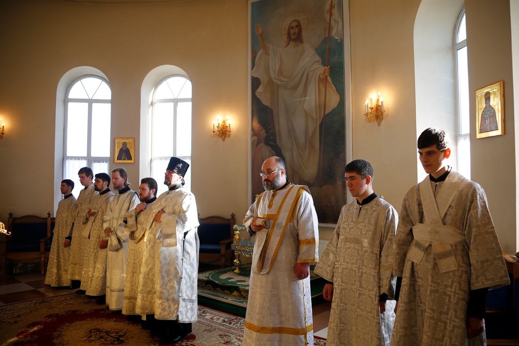 Литургия в храме Казанской иконы Божией Матери