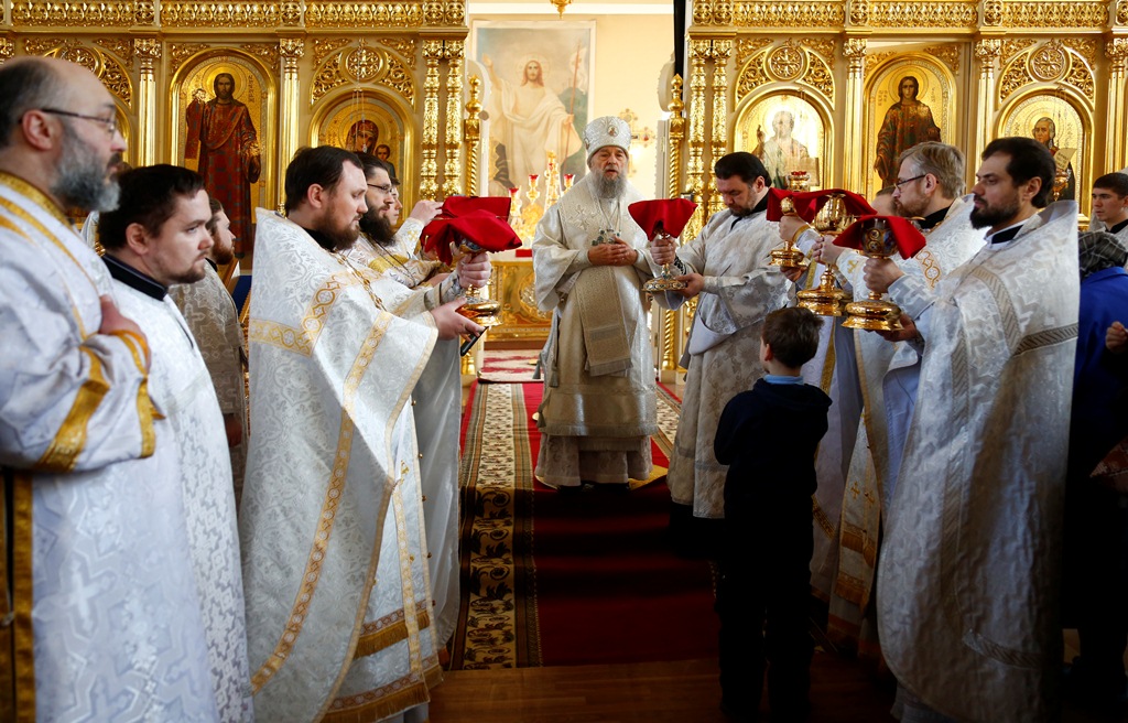 Литургия в храме Казанской иконы Божией Матери