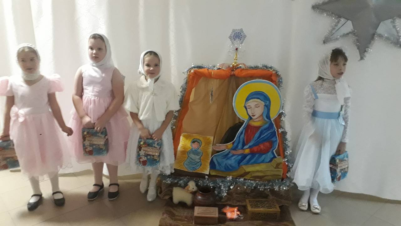 В Воскресной школе Архиерейского подворья
