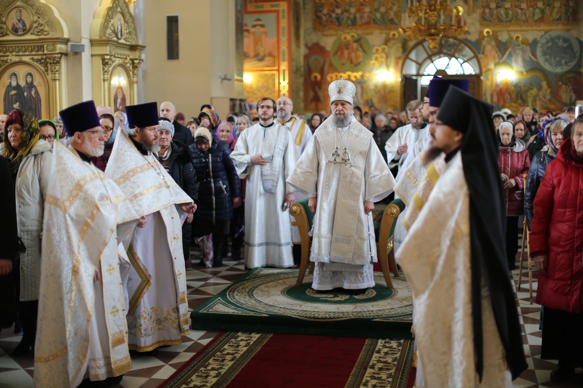 Панихида в храме Казанской иконы Божией Матери