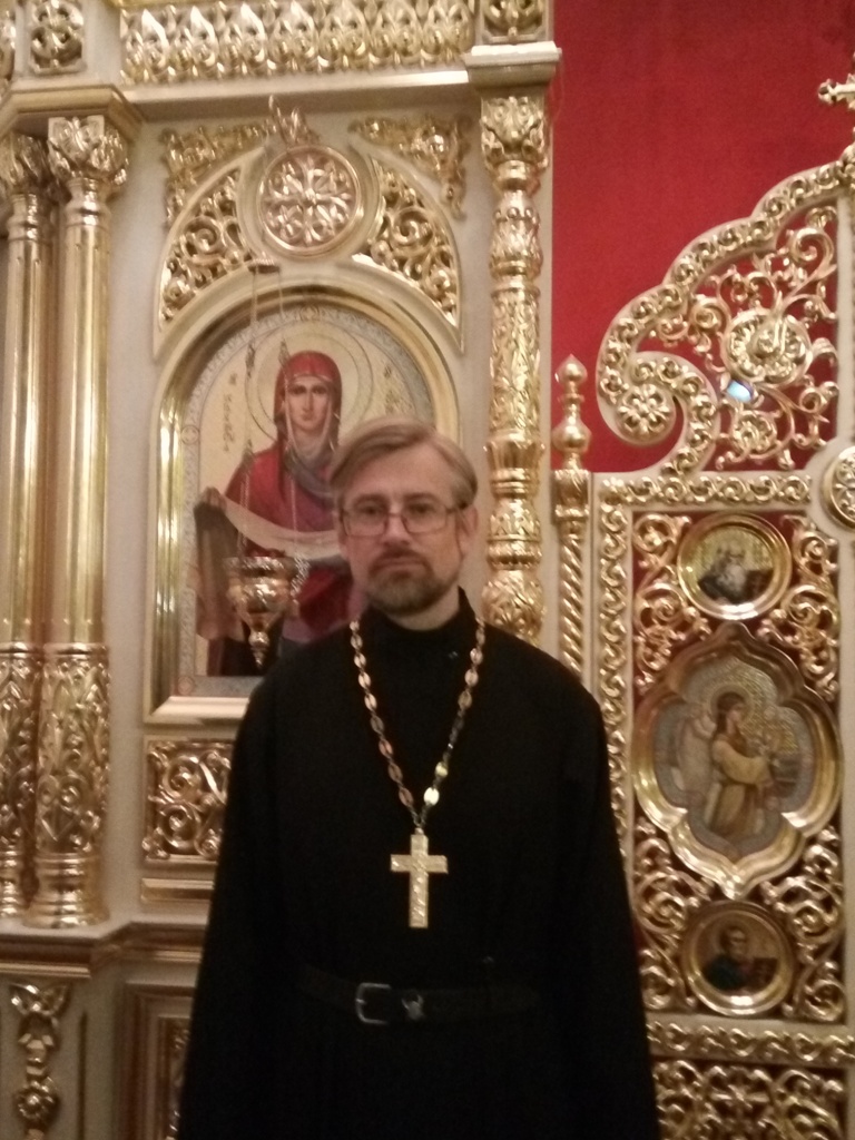Клирики Храма