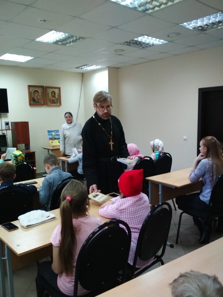 Беседа со школьниками о святой Ксении Петербургской